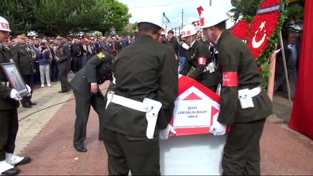 Sivas-Sehit Jandarma Er Salih Bulut Memleketi Sivas\'ta Son Yolculuğuna Uğurlandı