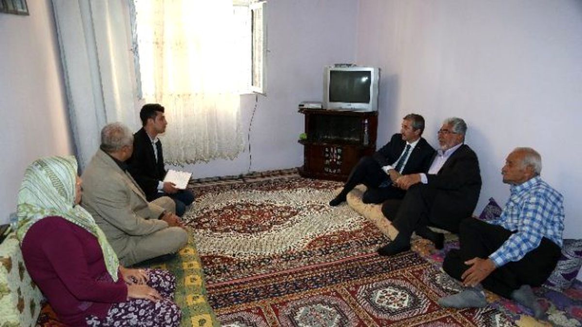 Tahmazoğlu, Aile Ziyaretlerini Sürdürüyor