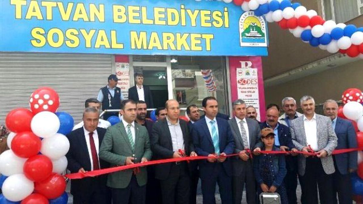 Tatvan\'da "Sosyal Market" Açıldı