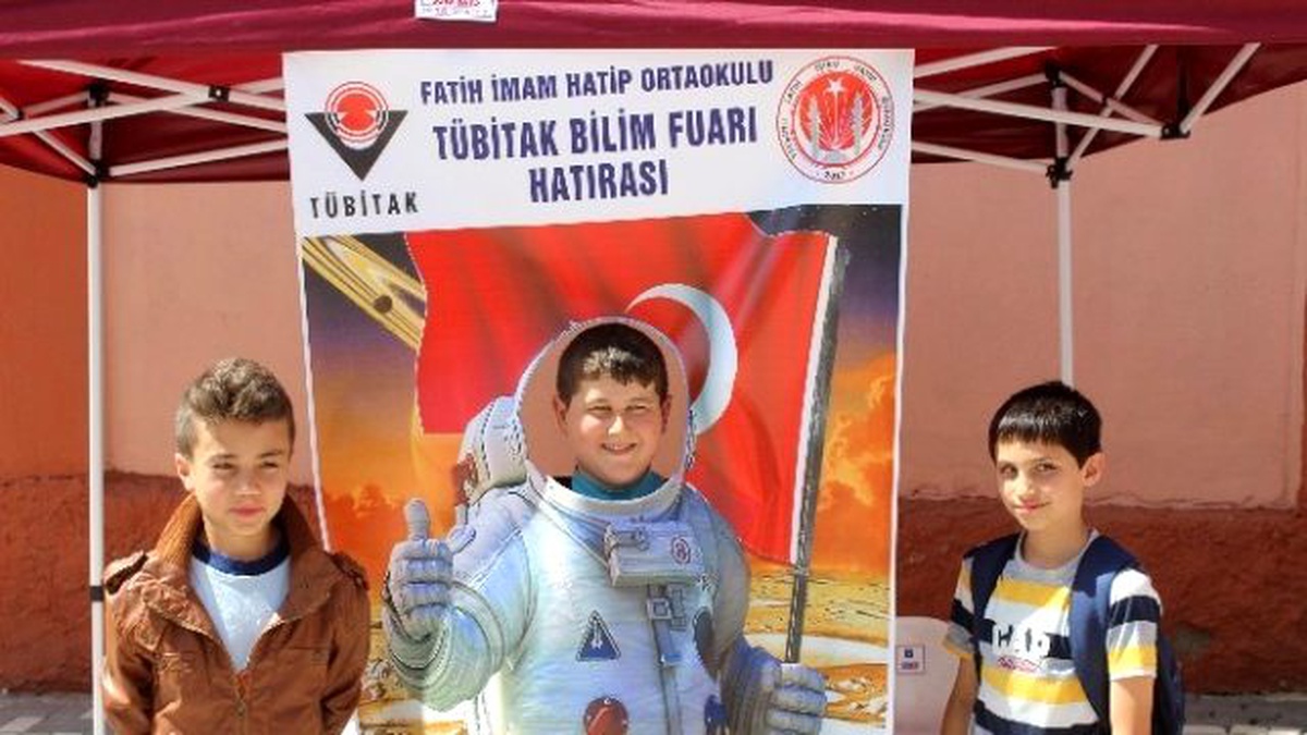 Tavşanlı Fatih Ortaokulu\'nda Bilim Sergisi