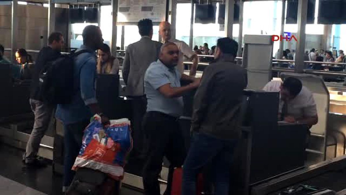 Tuvalet Kokusu Seferi İptal Ettirdi