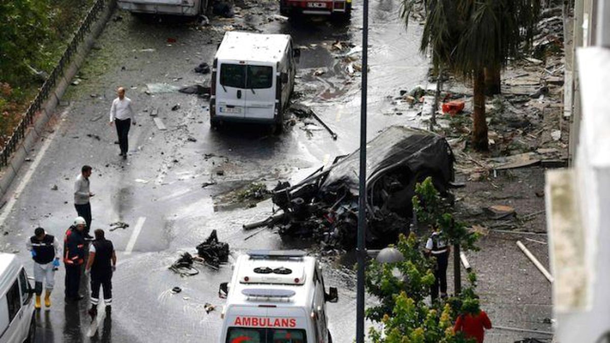 Vezneciler Saldırısında Şehit Olan 6 Polisin İsmi Belli Oldu