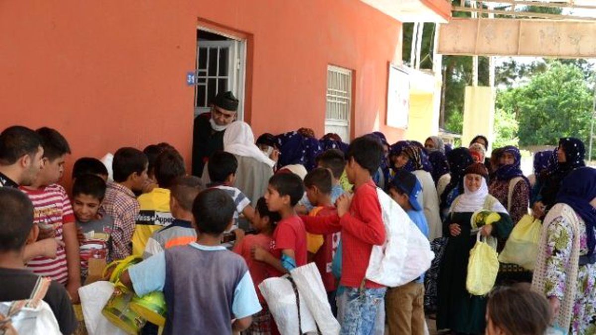 Viranşehir Aşevinde 1300 Kişiye Sıcak Yemek Dağıtımı