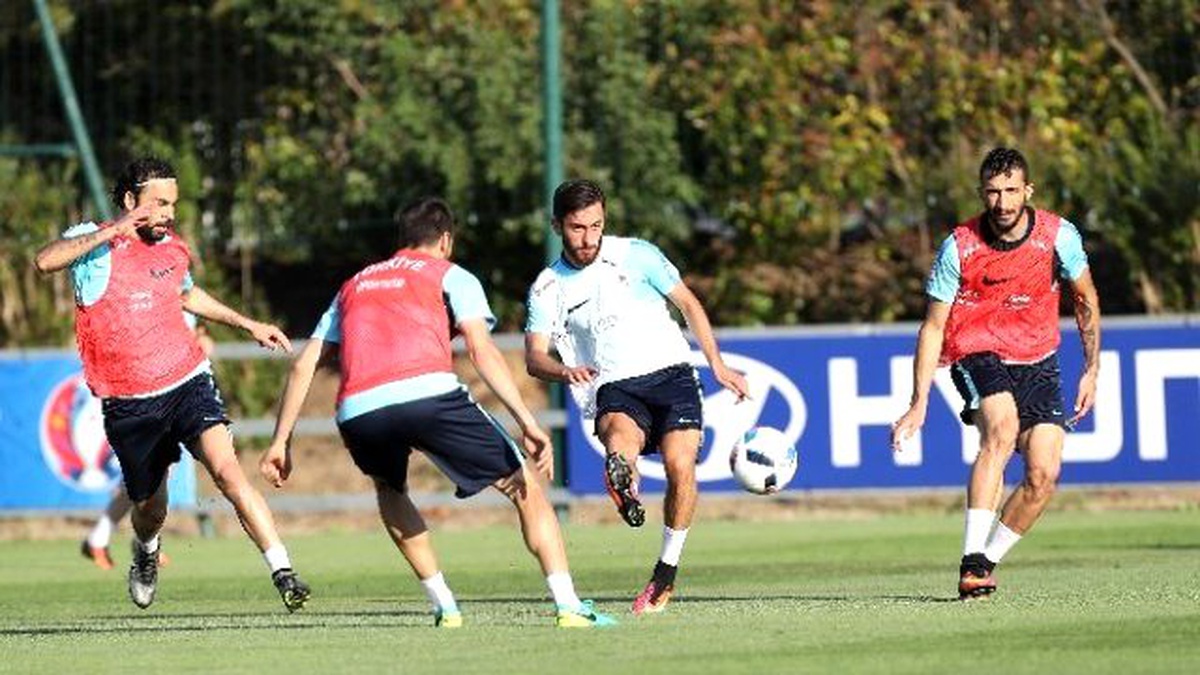 A Milli Takım, Hırvatistan Maçı Hazırlıklarını Sürdürüyor