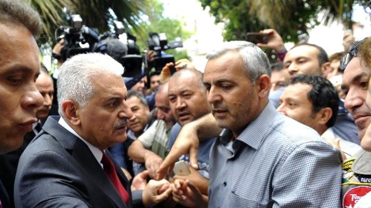 Başbakan Yıldırım, Patlamanın Yaşandığı Yerde İncelemelerde Bulundu