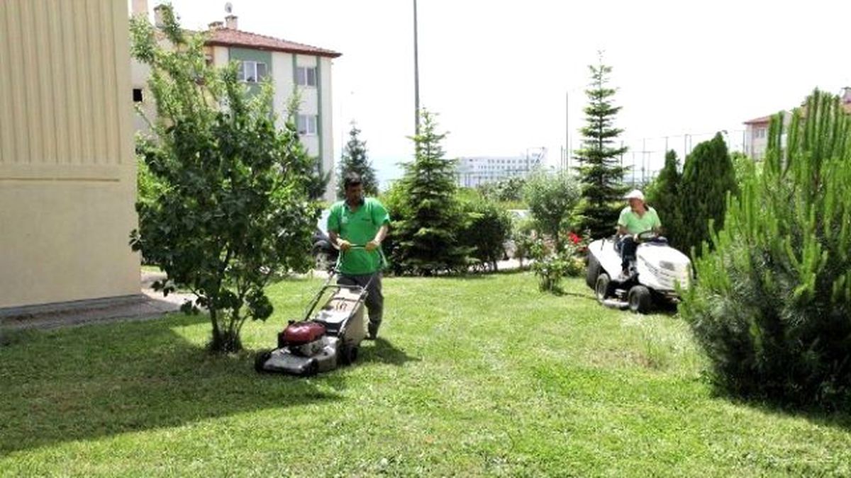 Başiskelede Park Bakım ve Revize Çalışmaları Devam Ediyor