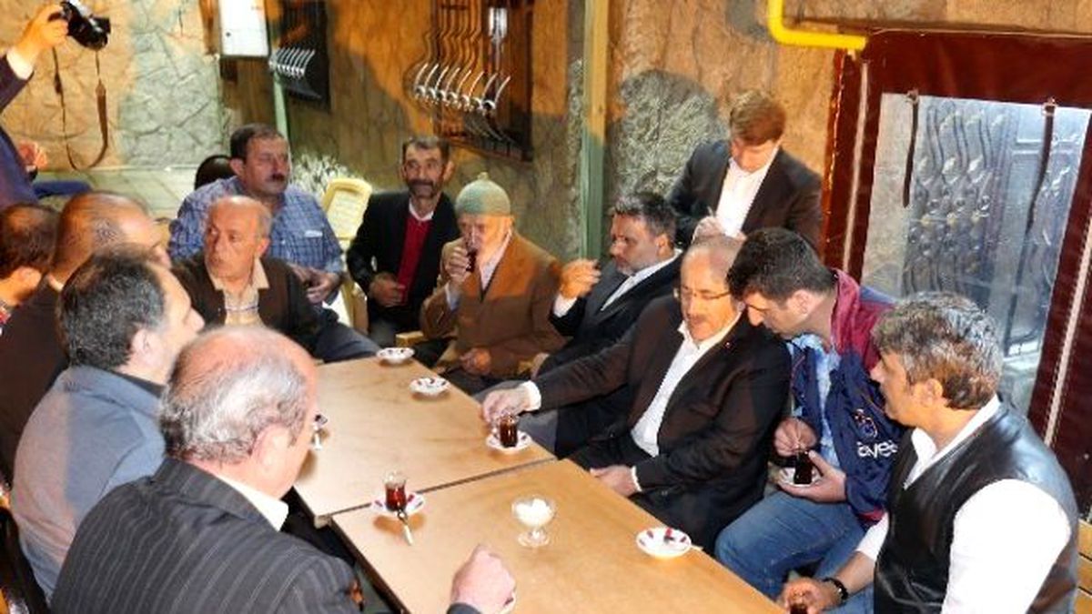 Başkan Gümrükçüoğlu, Ramazan Akşamları Hemşehrileriyle Buluşuyor
