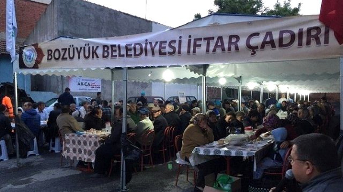 Bozüyük Ticaret ve Sanayi Odasından İftar Yemeği