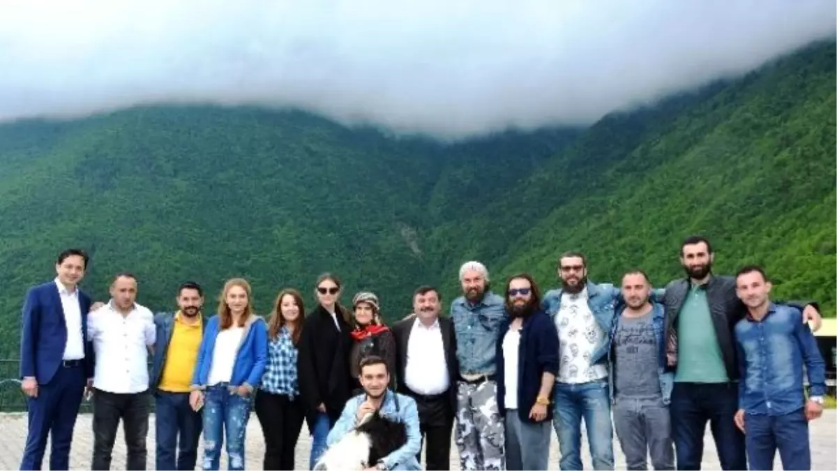 Diriliş Ertuğrul Oyuncuları Artvin\'e Hayran Kaldı