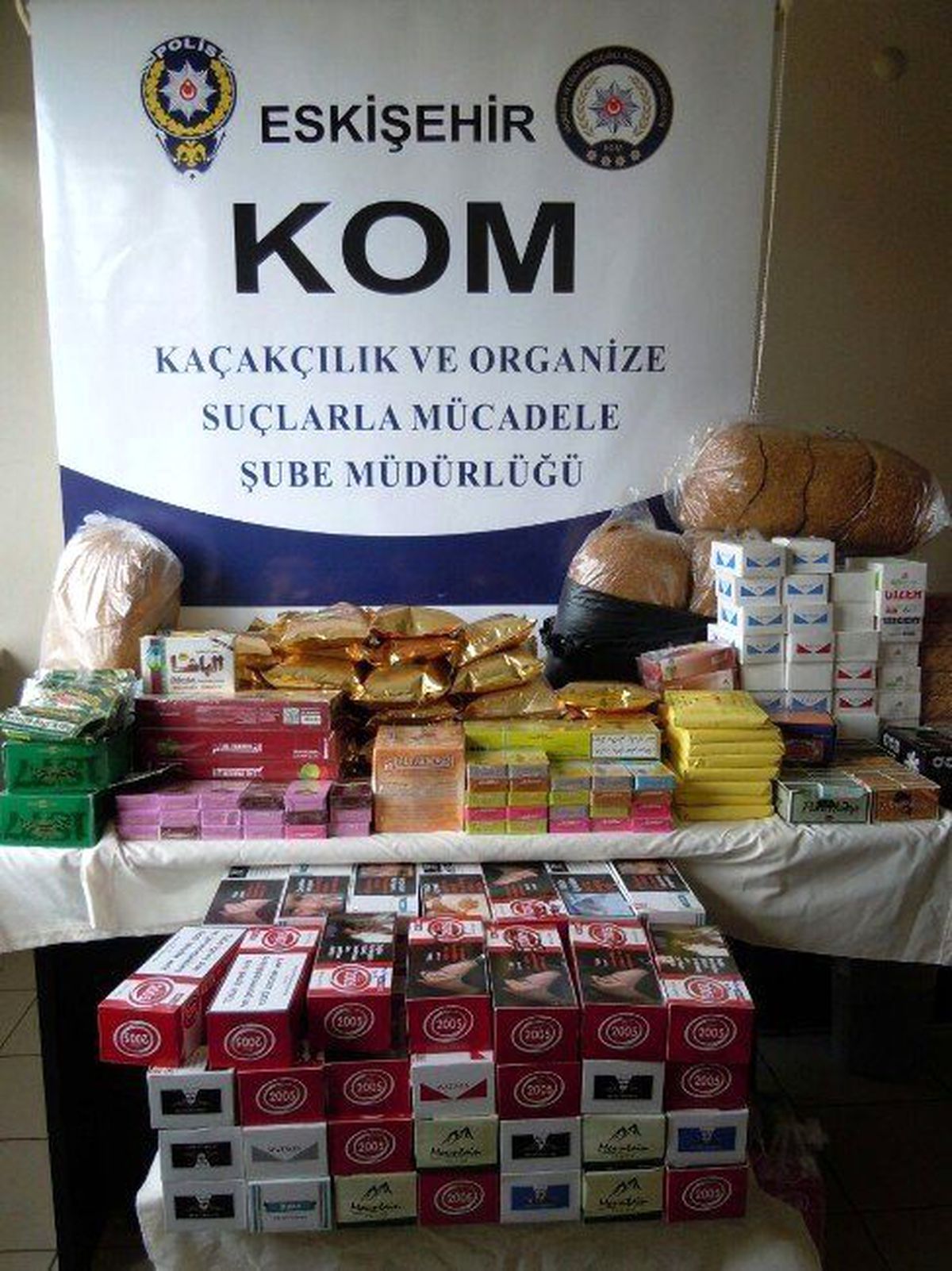 Eskişehir\'de Kaçakçılık Operasyonları