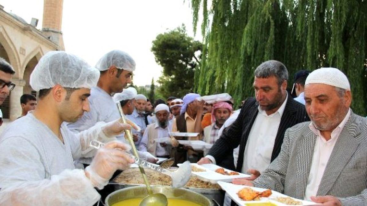 Eyyübiye Belediyesinden İftar Sofrası