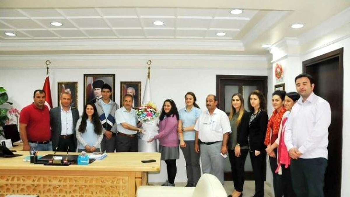 İl İkincisi Ekip\'ten Başkan Akkaya\'ya Ziyaret