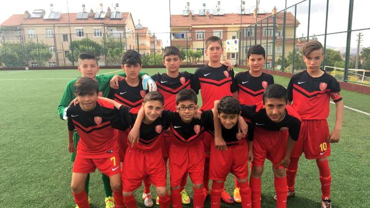 Karaman Belediyespor U13 Şampiyon Oldu