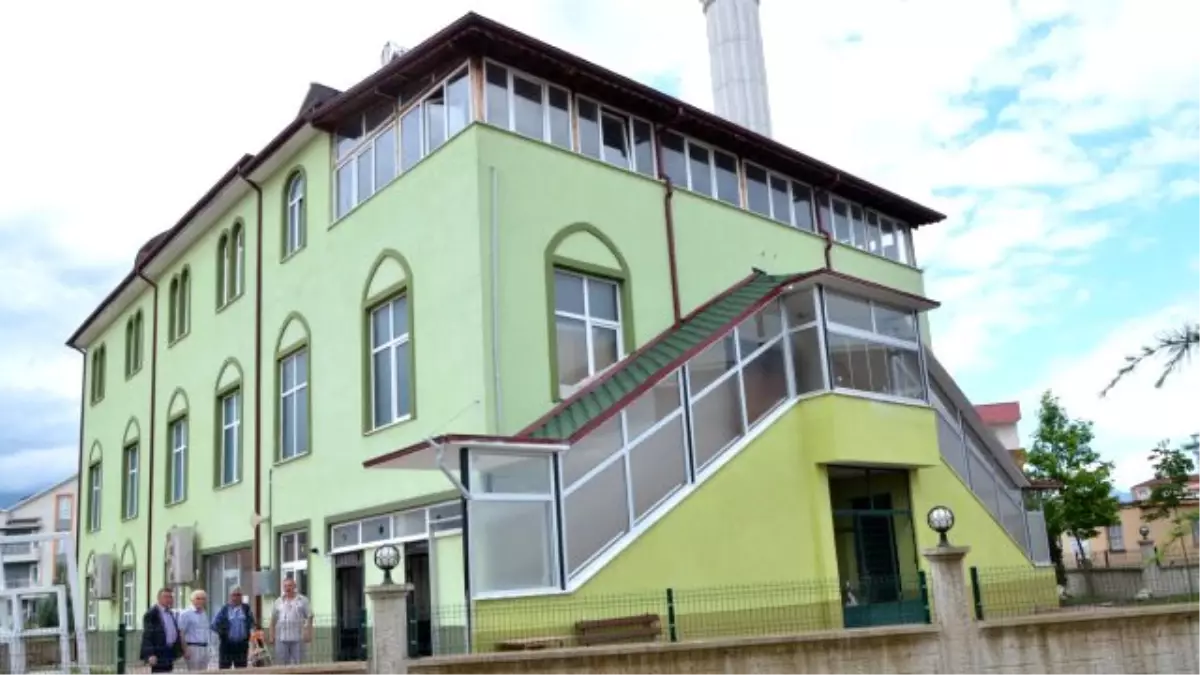 Konak Camii\'nde Yapılan Düzenlemeler Takdir Gördü