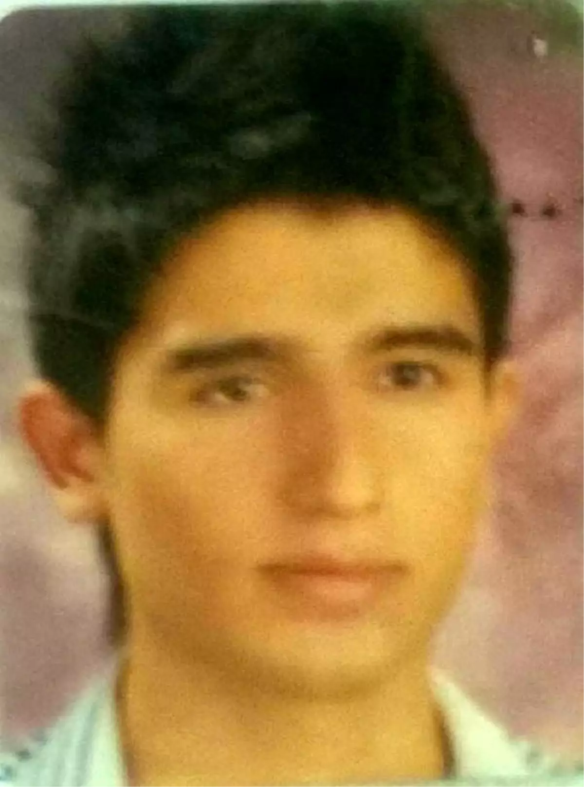 Genç Müşteri Otelde Elleri Bağlı Barfiks Demirine Asılı Halde Ölü Bulundu