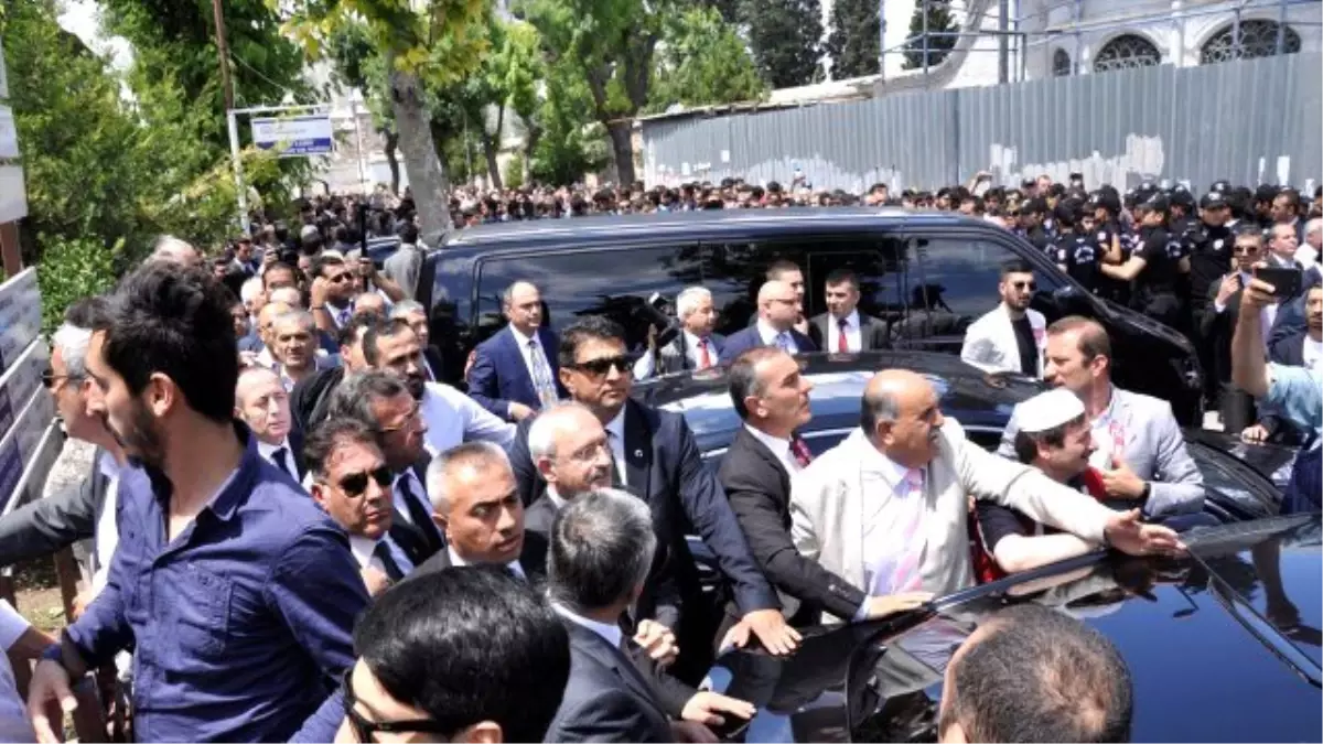 Kılıçdaroğlu: Şehit Cenazesinde Bana Kurşun Attılar, Pabuç Bırakmam