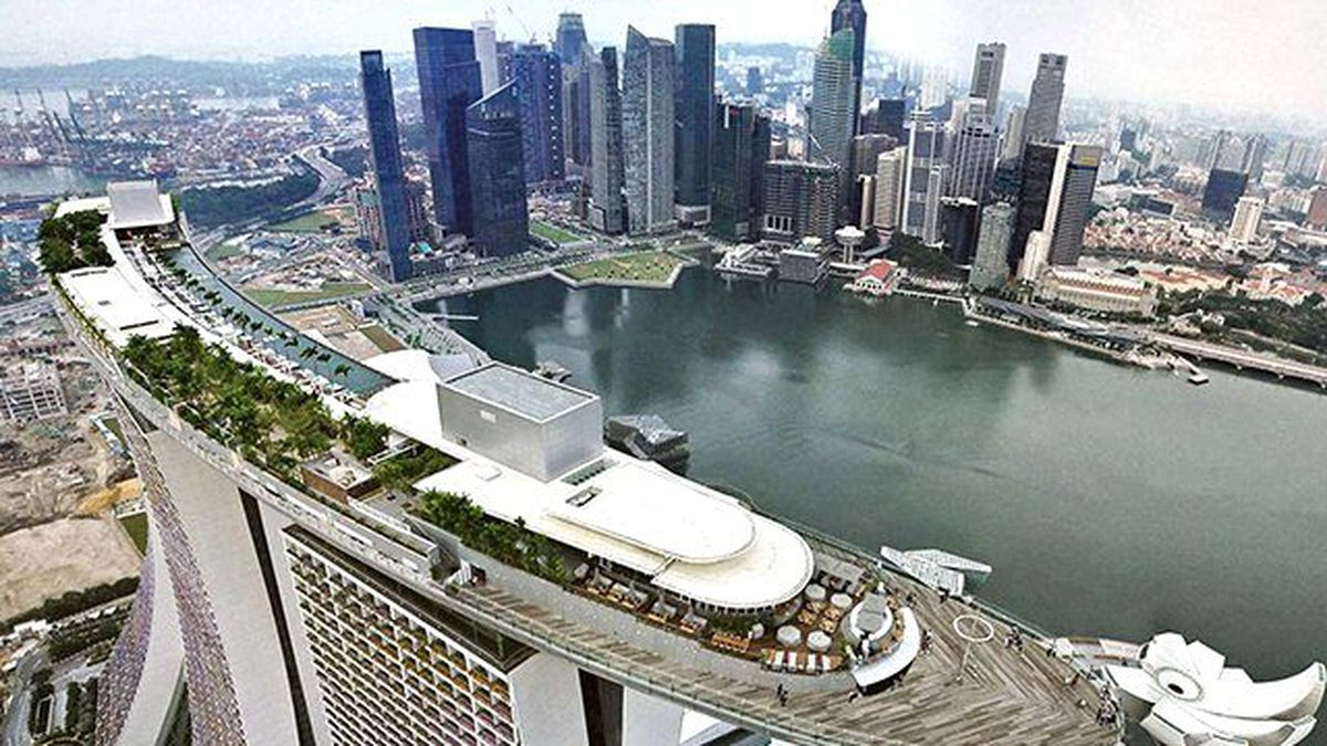 Singapur'da Devlet Memurlarına İnternet Yasağı