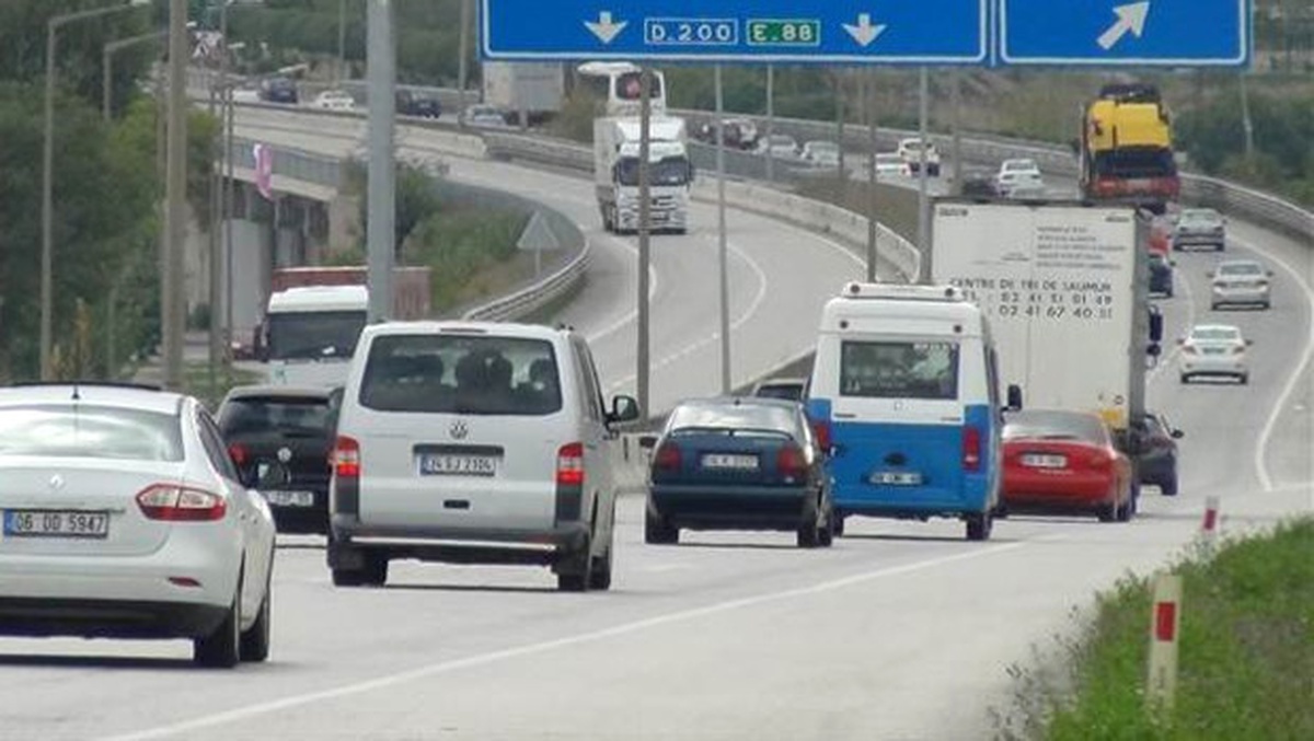 Trafikte En Çok Ceza Park Yasağı, Hız ve İşaret İhlallerine