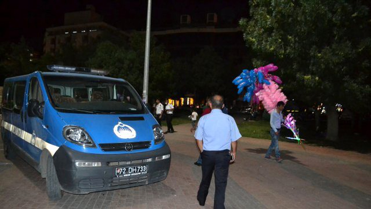 Batmanda Zabıta İşportacılara İzin Vermiyor