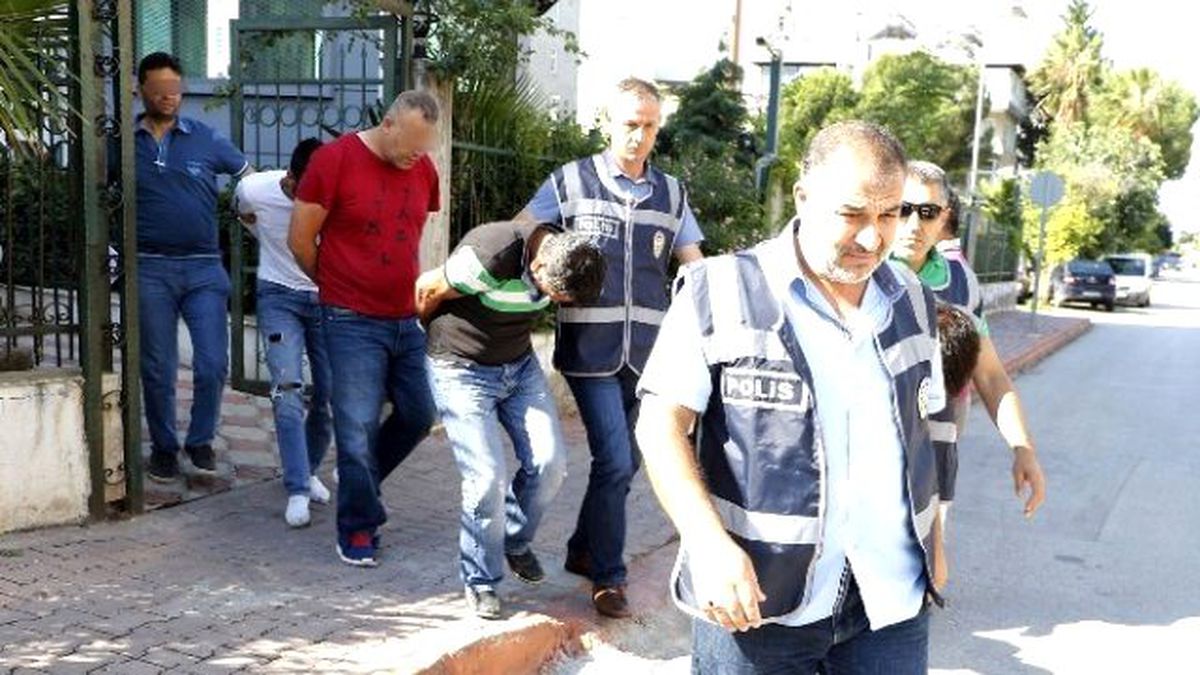 Bazanın Altından Hayat Kadını Çıktı