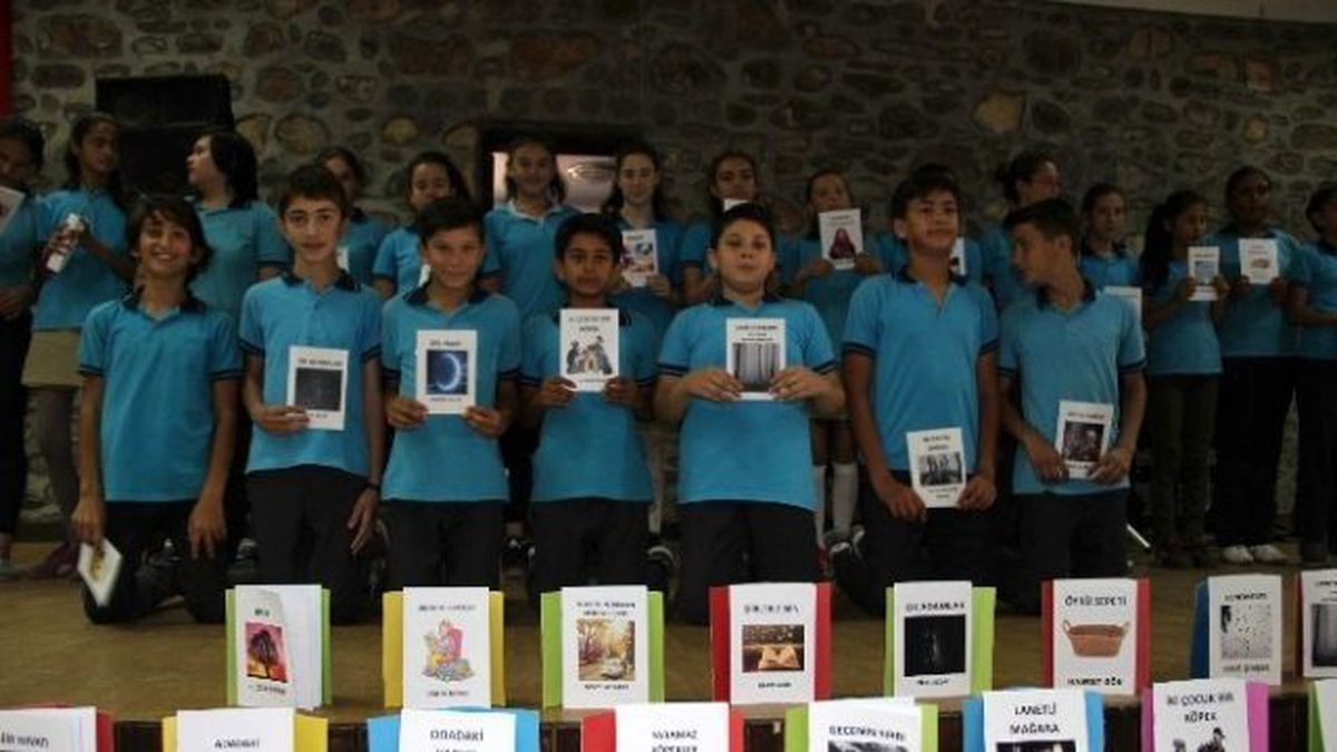 Bodrumlu Öğrencilerin Eserleri Kitap Haline Getirildi