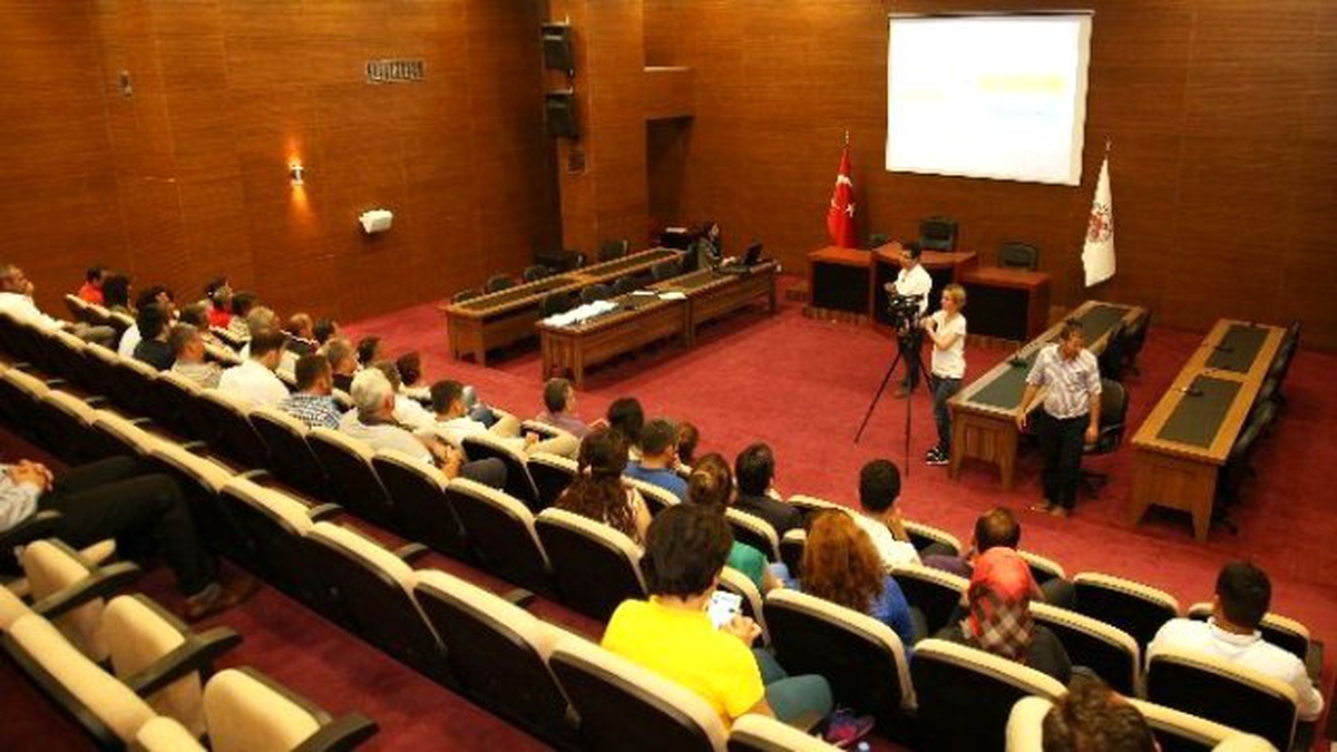 Döşemealtı Belediyesi\'nden \'İş Sağlığı ve İş Güvenliği" Eğitimi