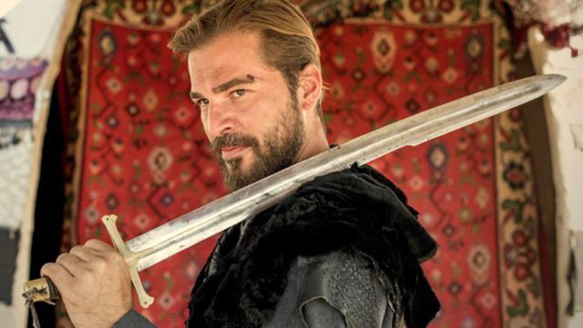 Engin Altan Düzyatan, Diriliş'ten Ayrılacağı İddiasını Yalanladı