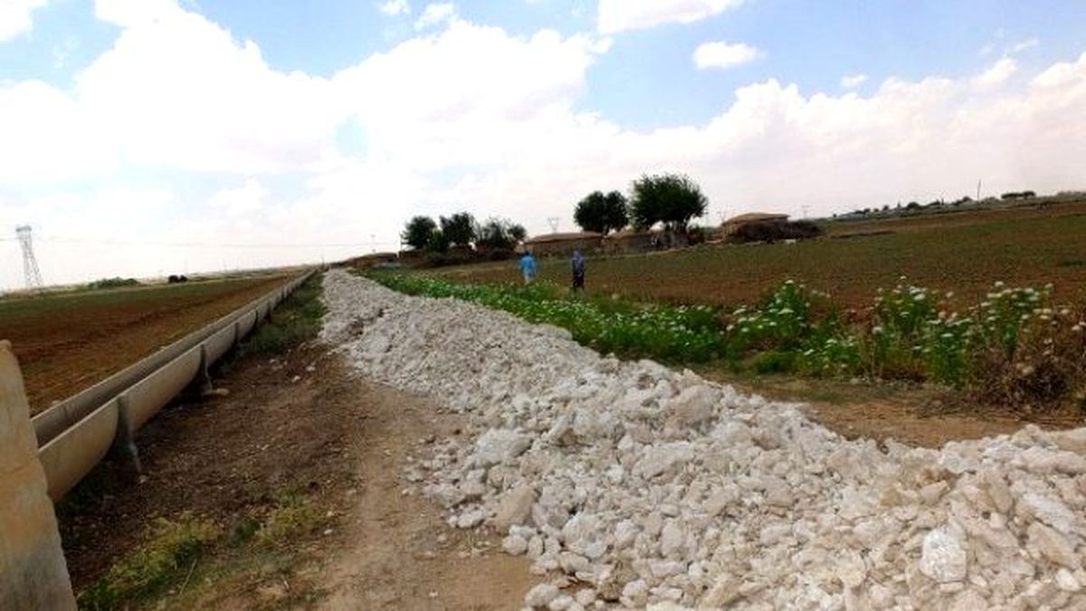 Harran Belediyesi Çalışmalarına Kırsalda Devam Ediyor
