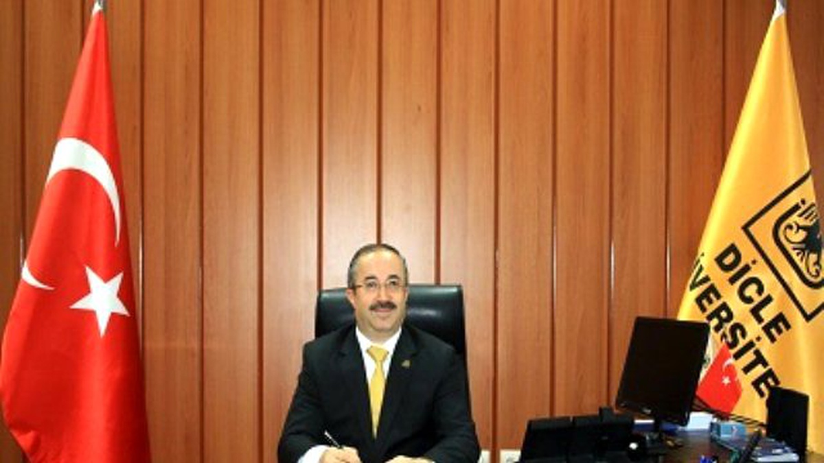 İletişim Fakültesi, Öğrenci Almaya Başladı