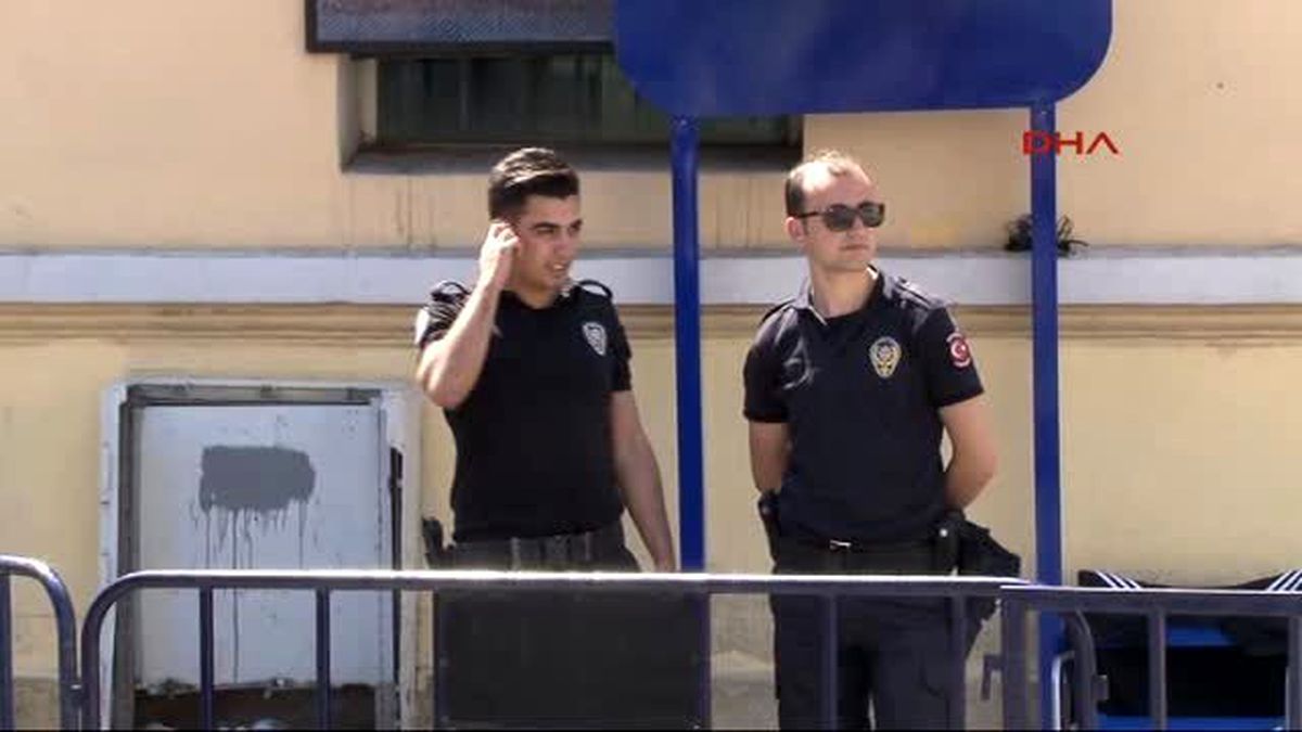 İstiklal Caddesi\'nde Polis Noktaları Kuruldu