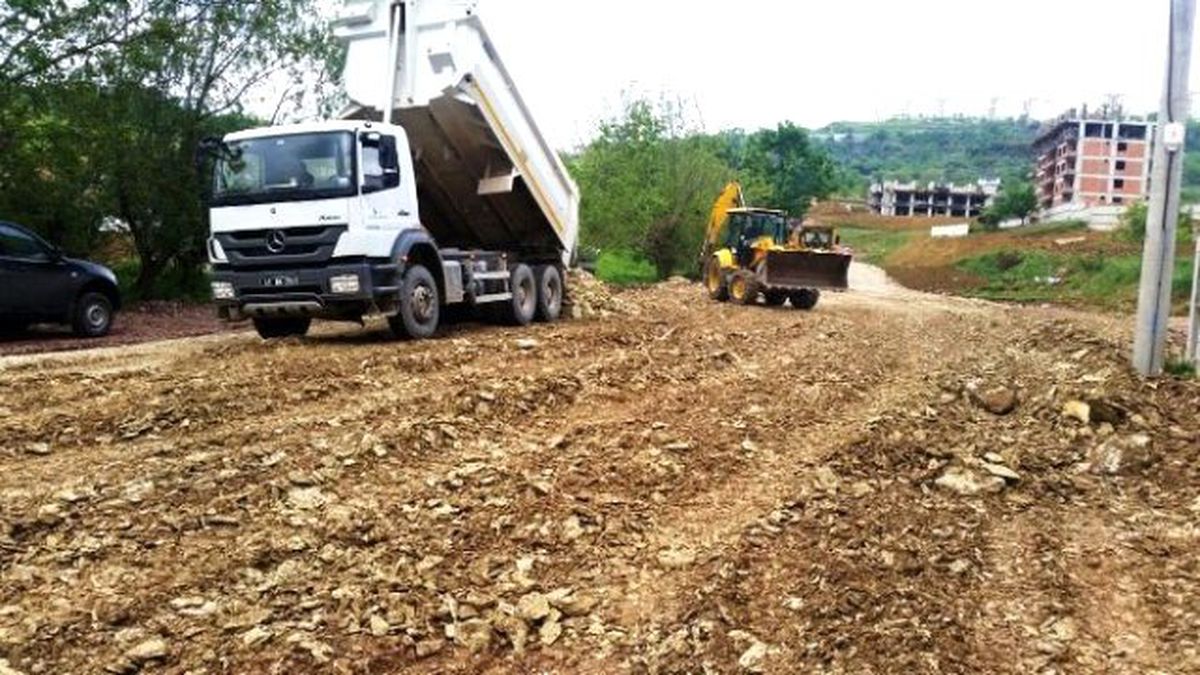İzmit\'te Yeni İmar Yolları Açıldı