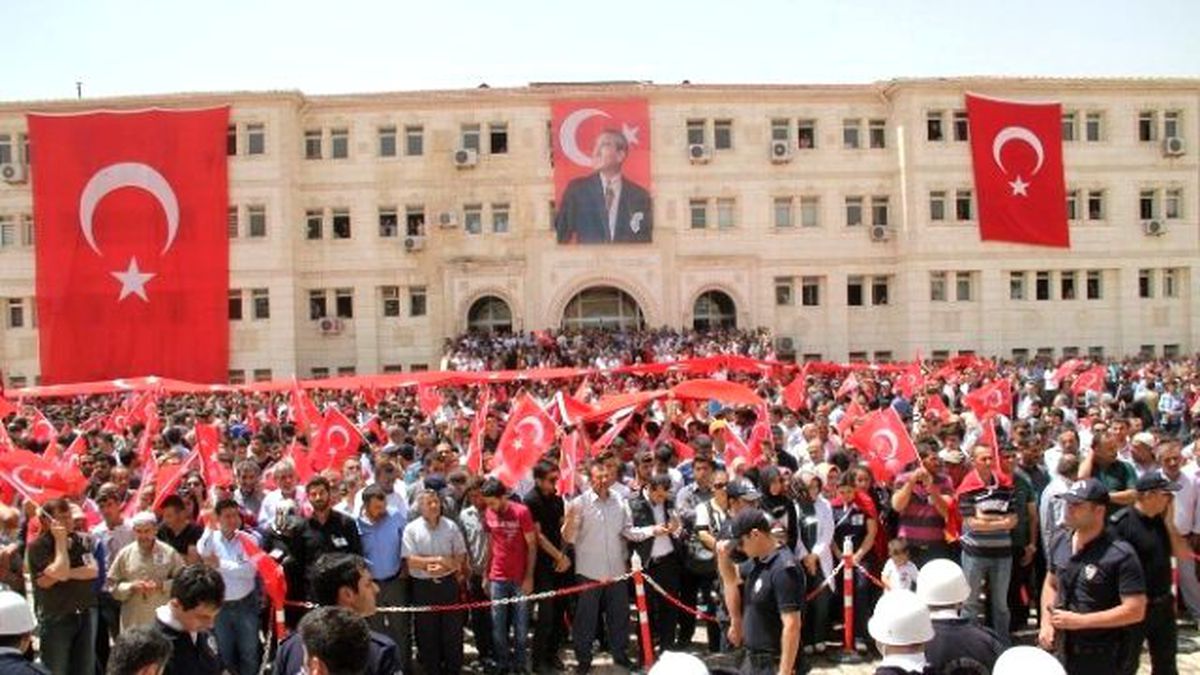 Midyat Şehitlerini Binler Uğurladı