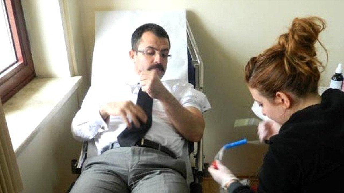 Tavşanlı Adliyesi\'nde Kan Bağışı