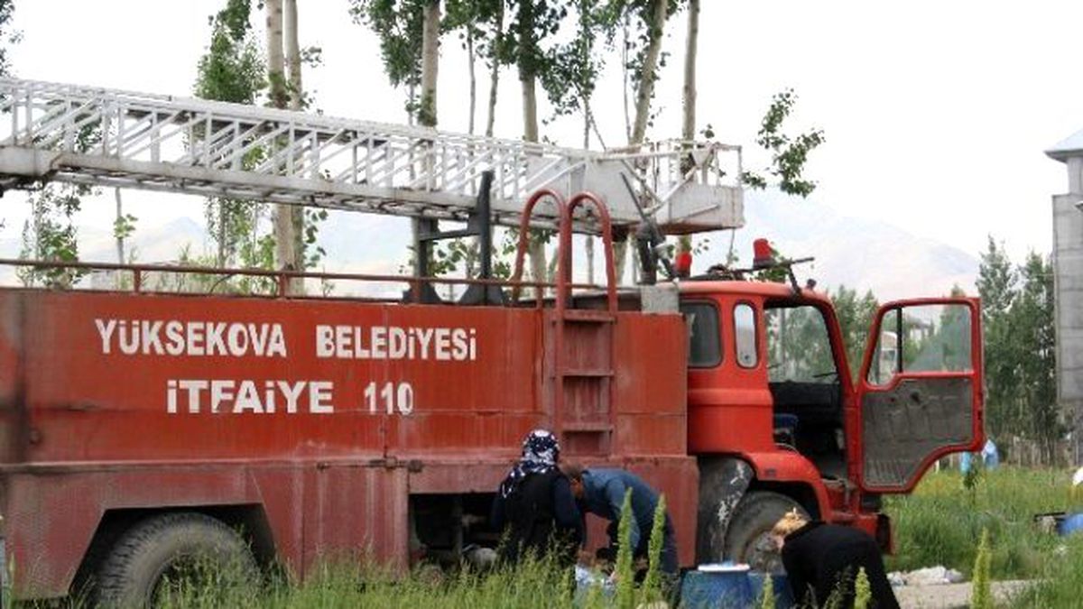 Yüksekova\'da İçme Suyu Sorunu Devam Ediyor