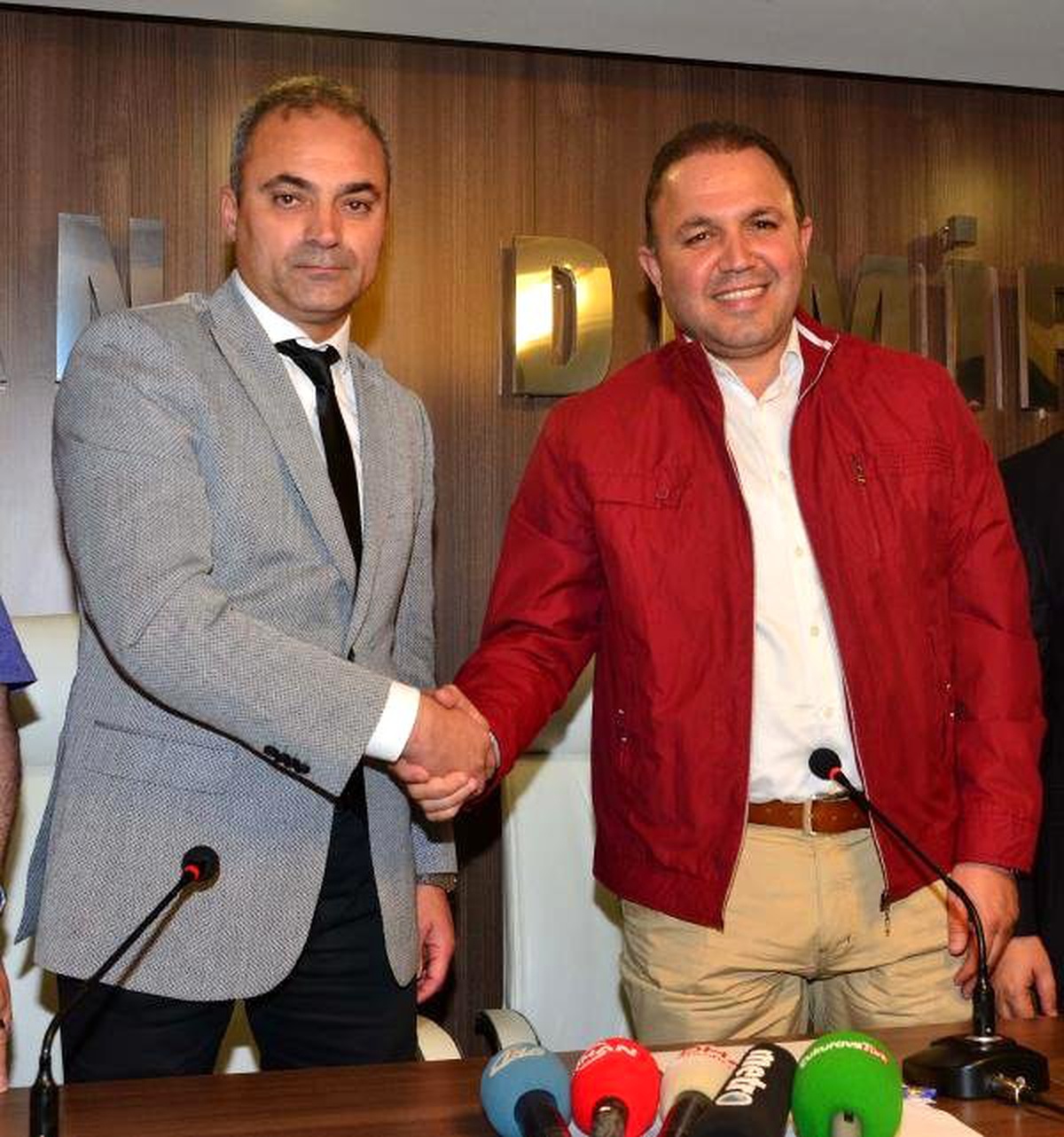 Adana Demirspor\'un Yeni Teknik Direktörü Erkan Sözeri Oldu