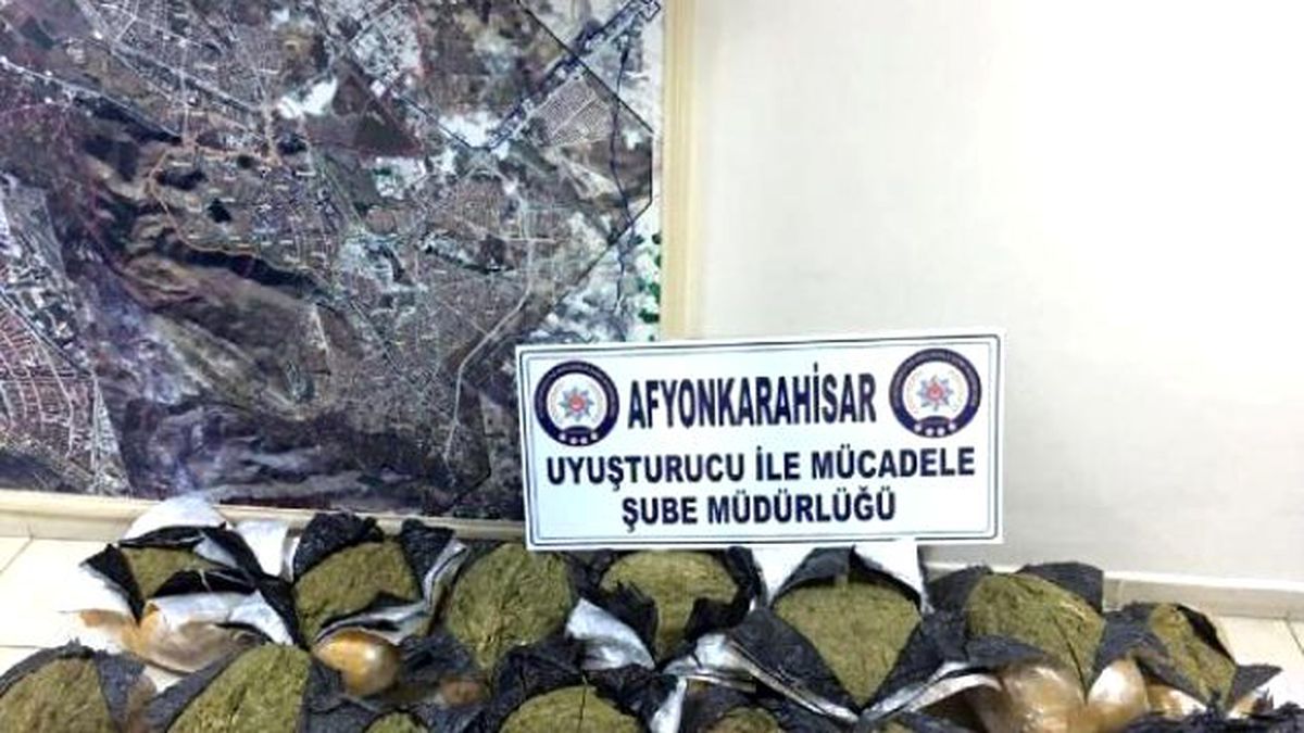 Afyonkarahisar\'da 113 Kilo Esrar Ele Geçirildi