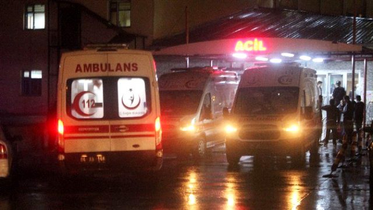 Ağrı\'da Feci Kaza: 12 Yaralı