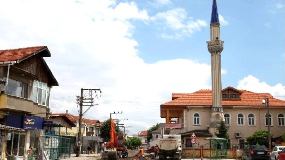 Asfalt Çalışmaları Dibektaş Caddesi ile Devam Ediyor