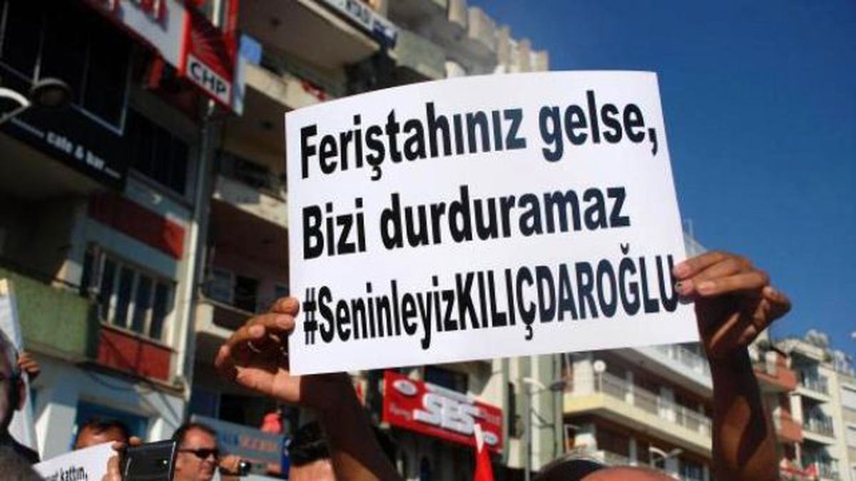 Aydın\'da CHP\'den Kılıçdaroğlu\'na Destek Eylemi