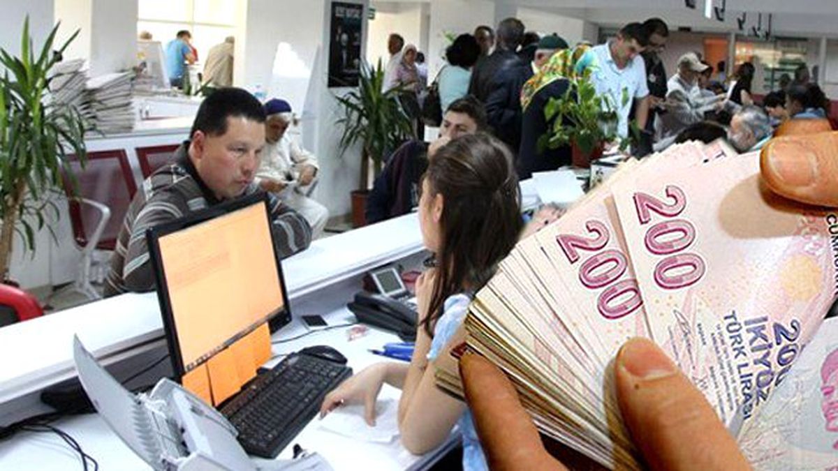 Bakan, Fazla Çalışan Emeklilerin Alacağı İkramiyenin Nasıl Dağıtılacağını Anlattı