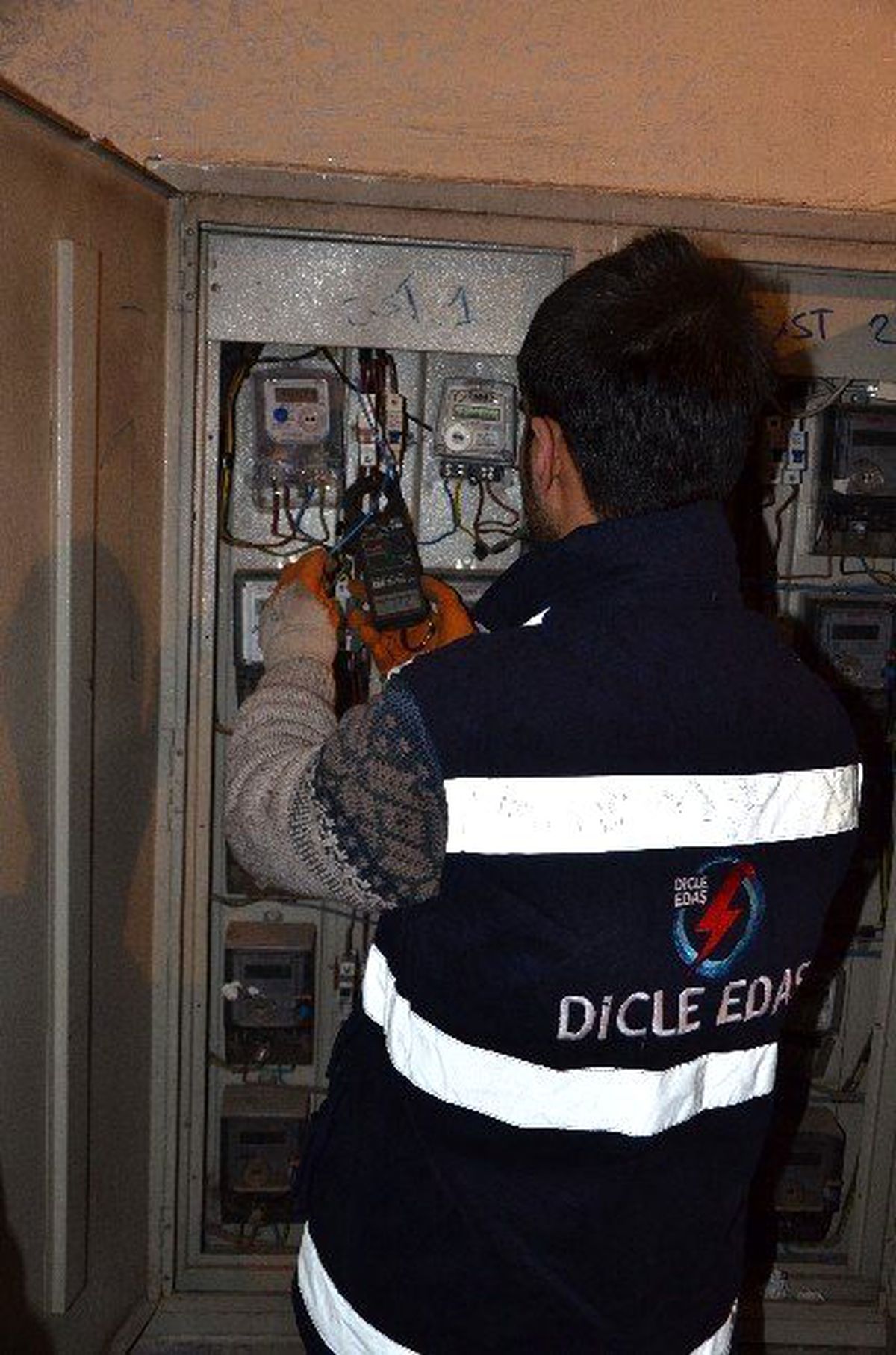 Batman\'da Özel Bir Hastanede Kaçak Elektrik Tespit Edildi