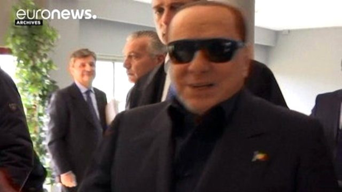 Berlusconi Ciddi Bir Kalp Ameliyatına Hazırlanıyor