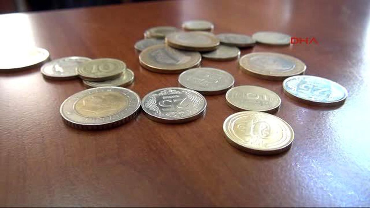 Bursa - Dilenci Kadından Zabıtalara: Evden Çıkarken Kızlarıma Temizliğe Gittiğimi Söylüyorum