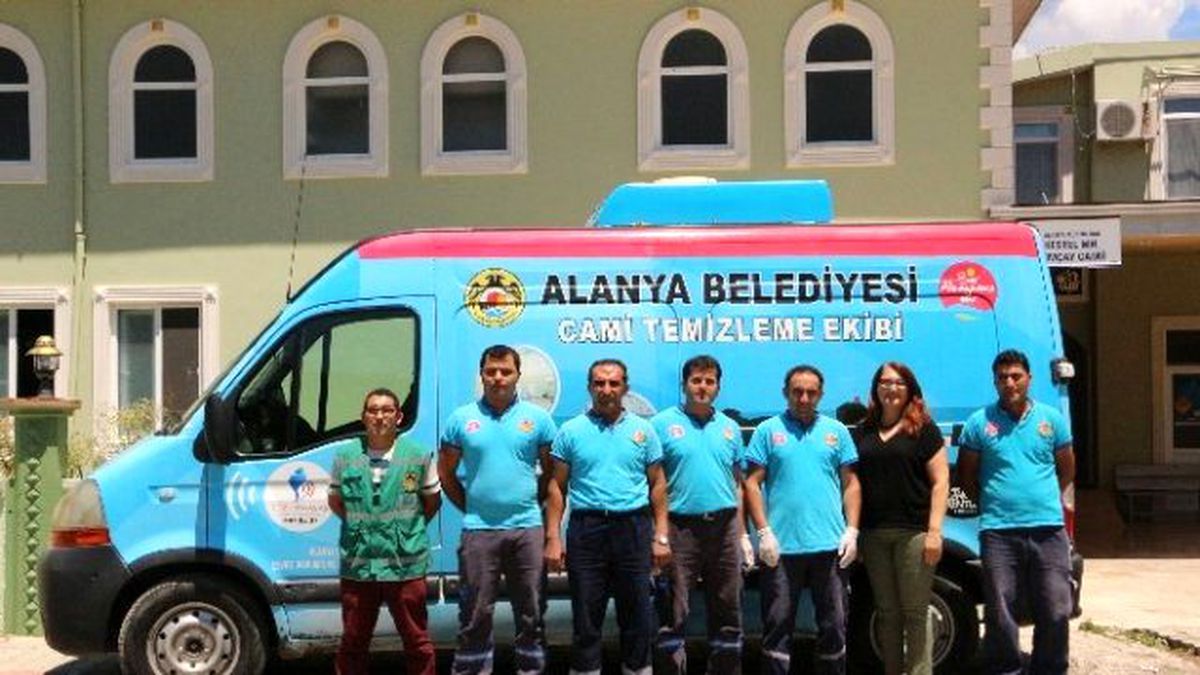 Camilerde Ramazan Temizliği
