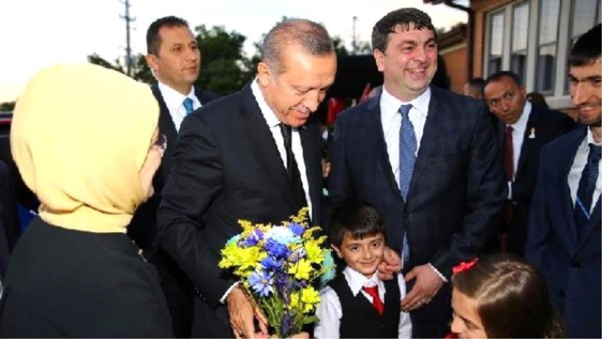 Cumhurbaşkanı Erdoğan, ABD\'deki Müslümanlarla İftar Yemeğinde Bir Araya Geldi