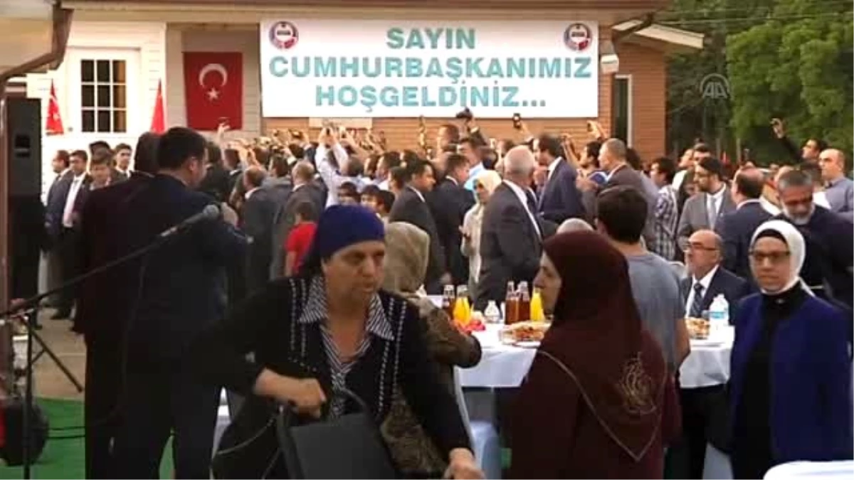Cumhurbaşkanı Erdoğan, İftar Programına Katıldı