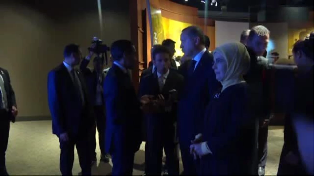 Cumhurbaşkanı Erdoğan, "Muhammad Ali Center"I Gezdi (2)
