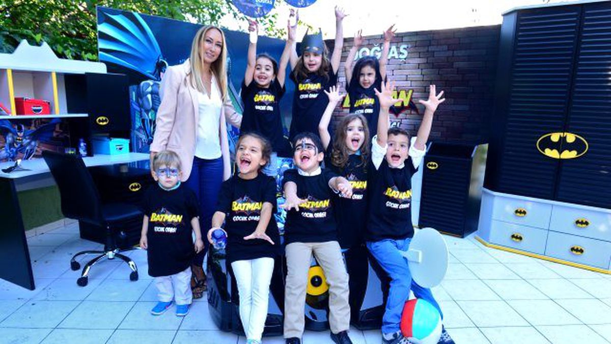 Doğtaş, Batman Çocuk Odası'nı karne partisiyle tanıttı!