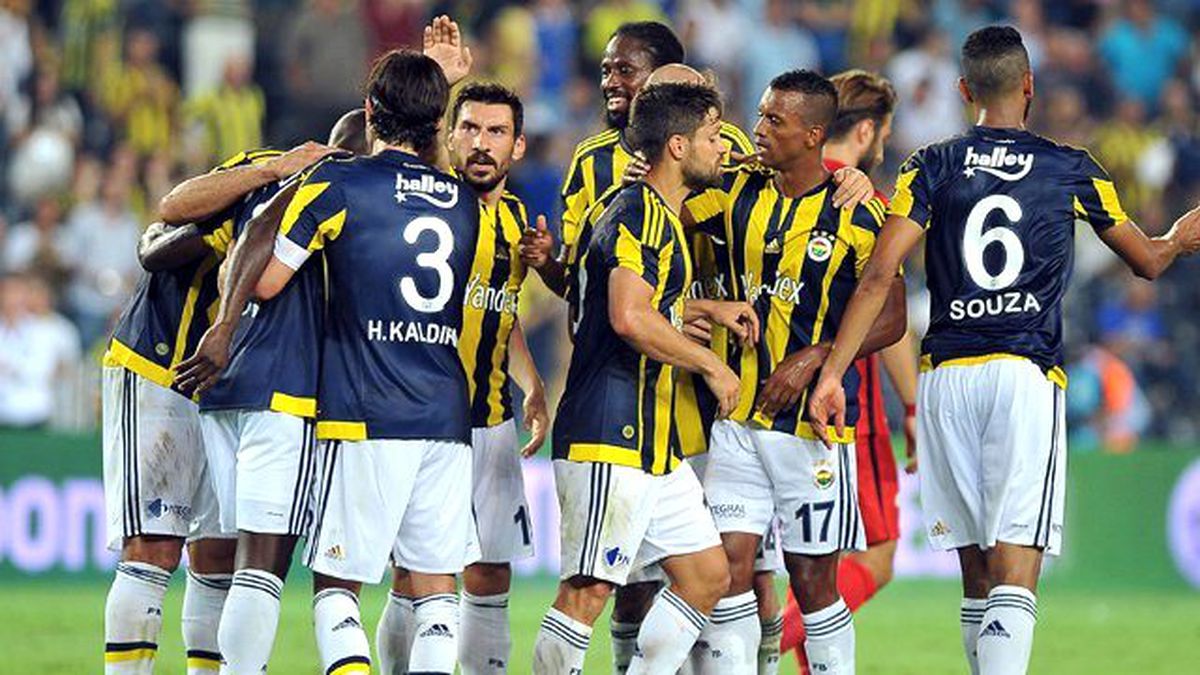 Fenerbahçe, Sparta Prag ile Hazırlık Maçı Oynayacak