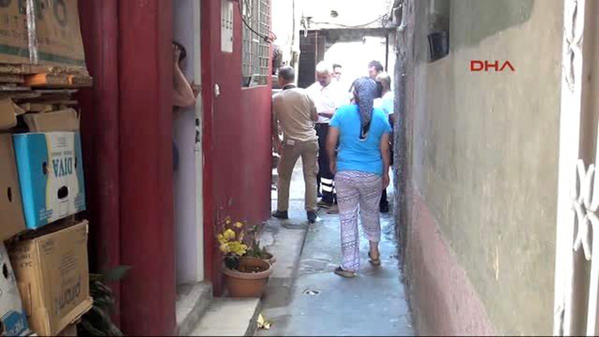 Kalbim Ağrıyor\' Diyen Genç Evinde Ölü Olarak Bulundu